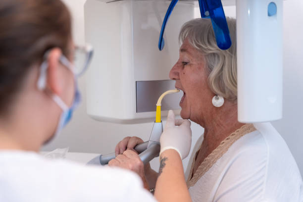 Best Emergency Tooth Extraction in Bloomer, WI